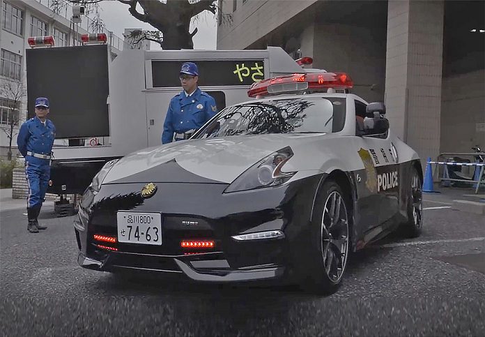 56862 Nissan 370 Z Nismo Tokyo Police car